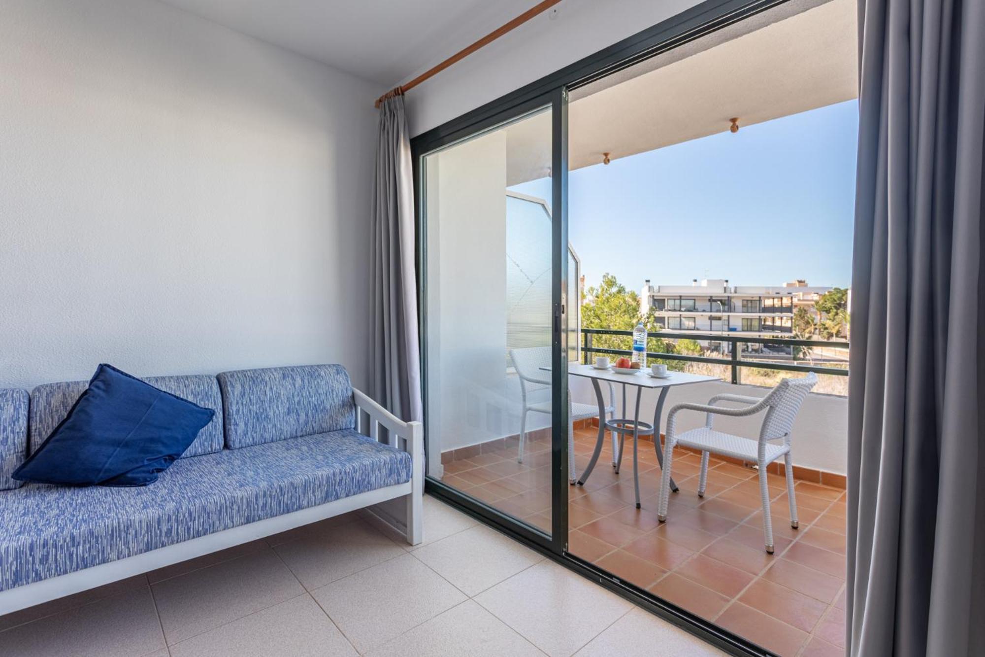 Apartamentos Es Dolc Colonia de Sant Jordi Esterno foto