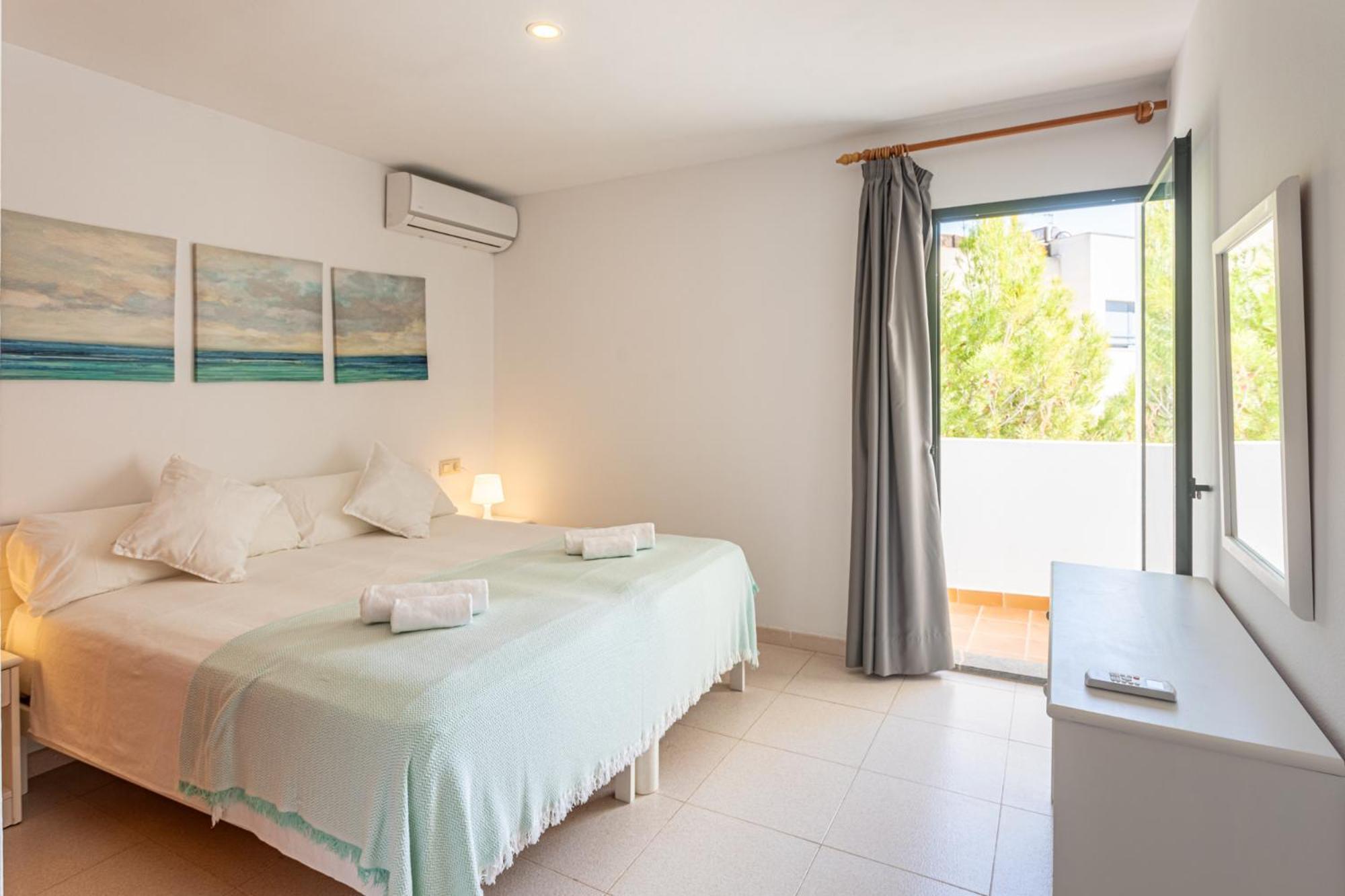 Apartamentos Es Dolc Colonia de Sant Jordi Esterno foto